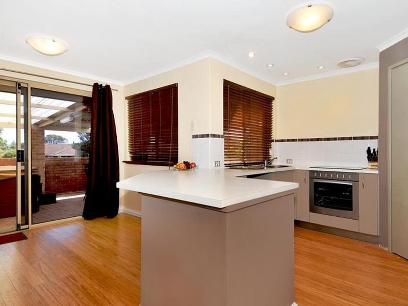 1/139 Ormsby Terrace, Silver Sands WA 6210