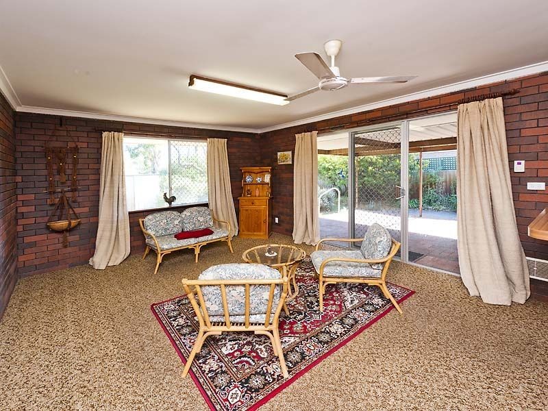 18 Perseus Road, Silver Sands WA 6210