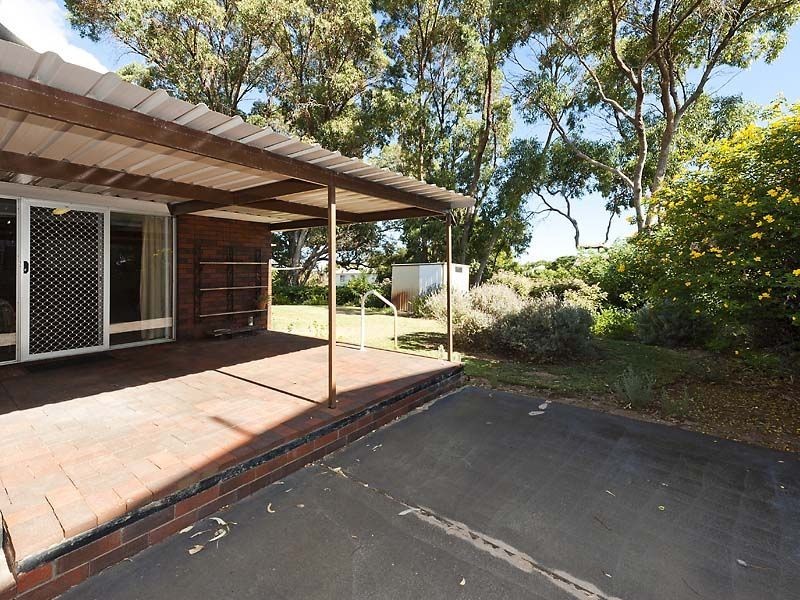18 Perseus Road, Silver Sands WA 6210