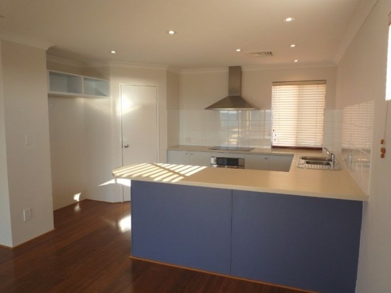 100 Boardwalk Boulevarde, Halls Head WA 6210