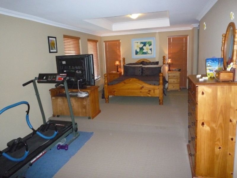 60 Seascapes Boulevard, Halls Head WA 6210