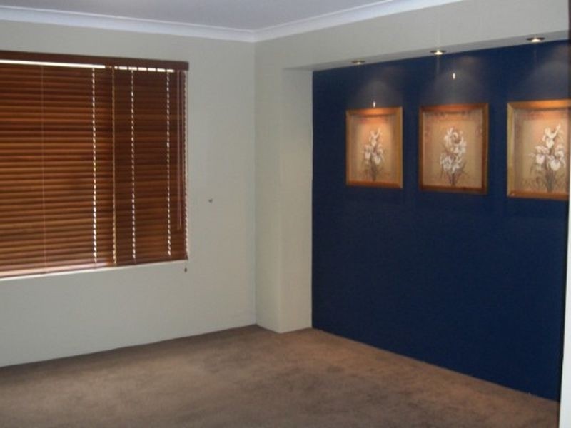6 Darling Way, Greenfields WA 6210