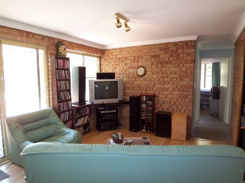 1 Marri Court, Barragup WA 6210