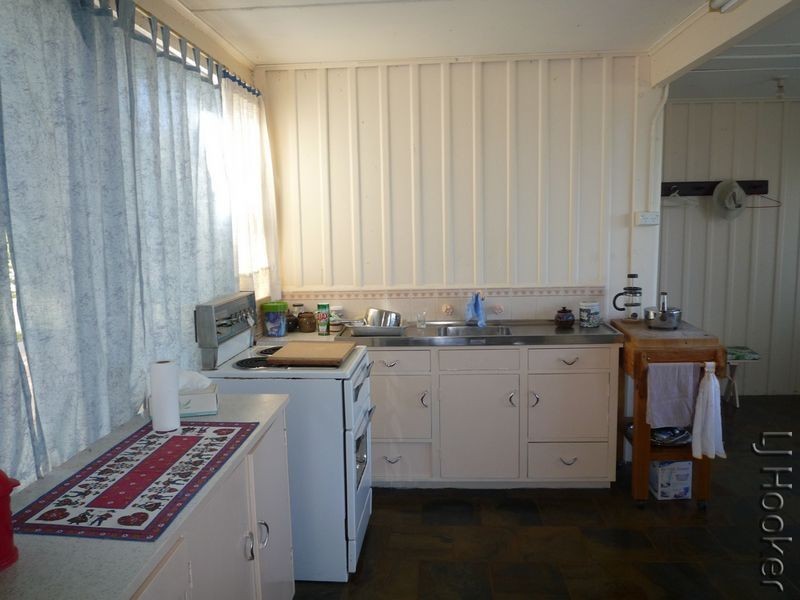 137 Spinaway Parade, Falcon WA 6210