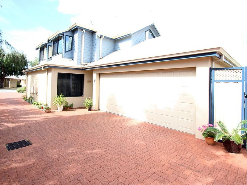 2/59 Tuckey Street, Mandurah WA 6210