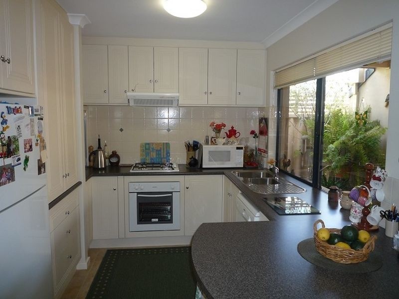 2/59 Tuckey Street, Mandurah WA 6210