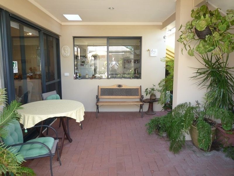 2/59 Tuckey Street, Mandurah WA 6210