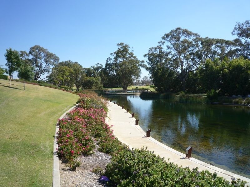 3 Ballard Meander, Parklands WA 6180