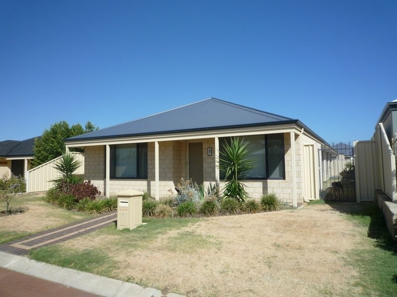 3 Ballard Meander, Parklands WA 6180