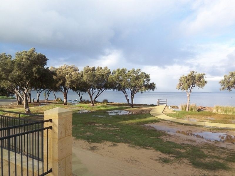 14 Cujong Road, Falcon WA 6210