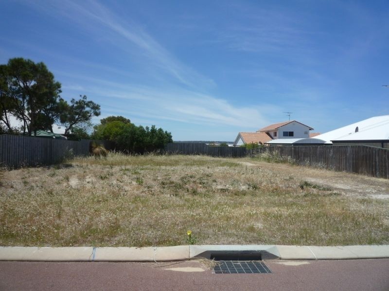 34 Buckingham Drive, Wannanup WA 6210