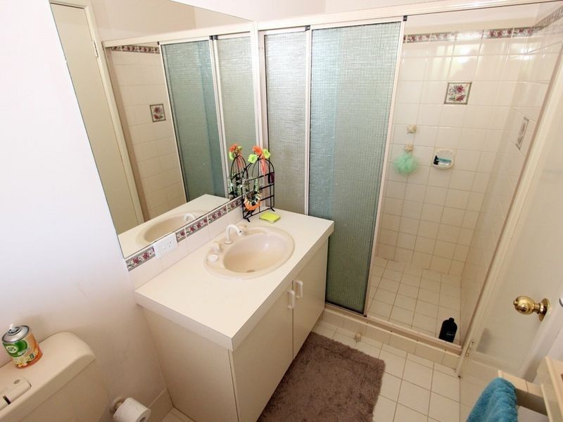 6B Seaton Close, Halls Head WA 6210