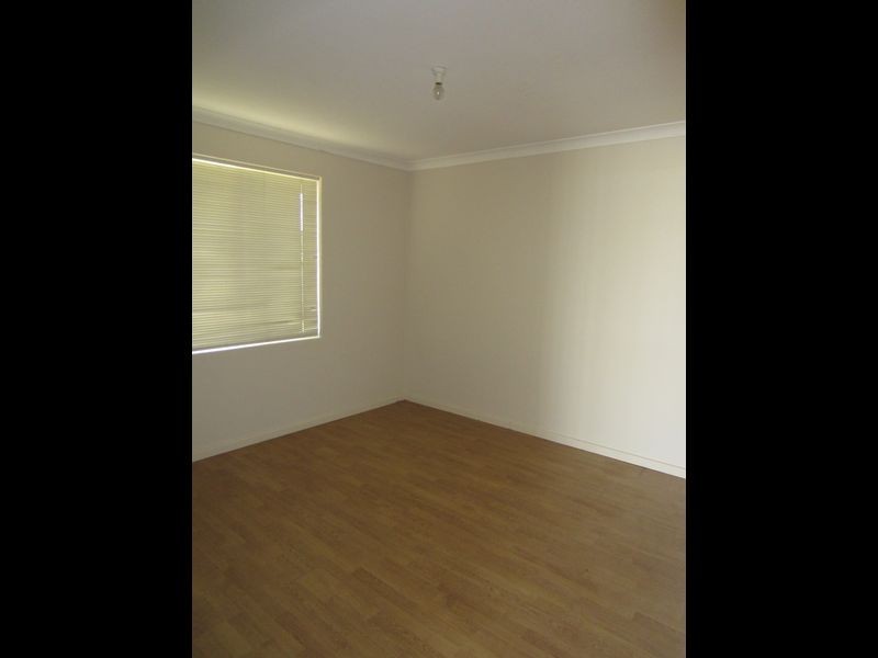 9 LaGrange Place, Meadow Springs WA 6210