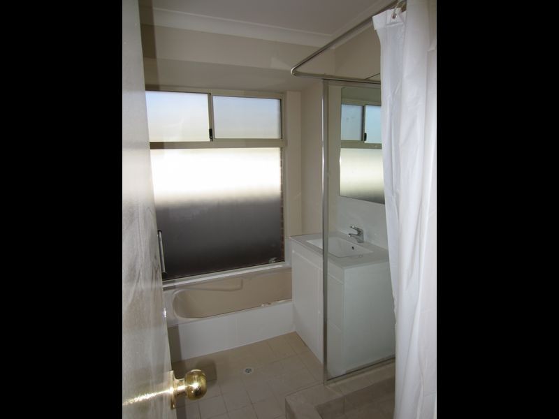 9 LaGrange Place, Meadow Springs WA 6210