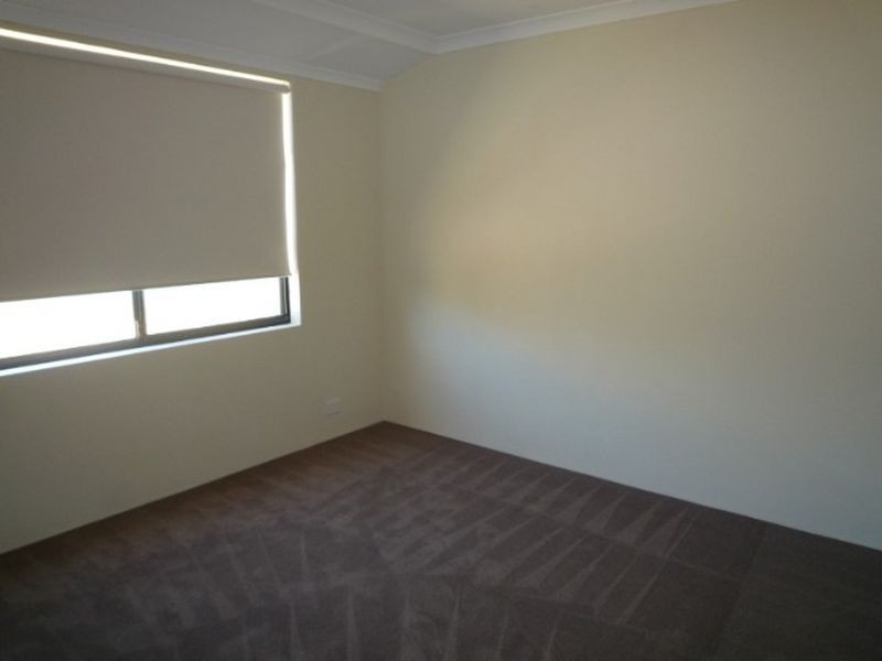 4 Goldseeker Loop, Ravenswood WA 6208