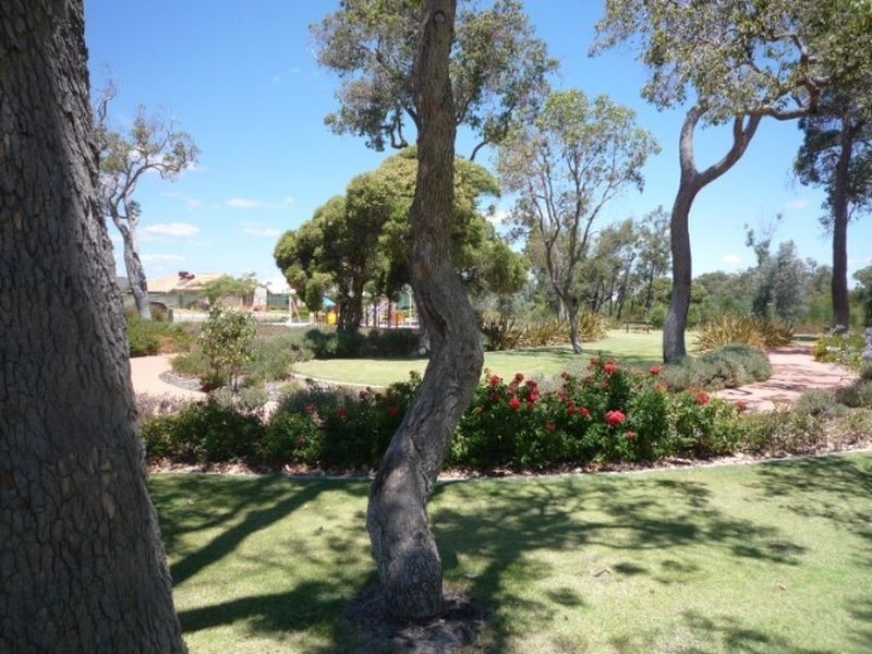 4 Goldseeker Loop, Ravenswood WA 6208