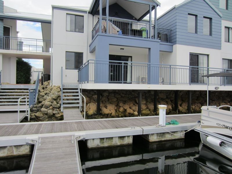 7/206 Mary Street, Mandurah WA 6210