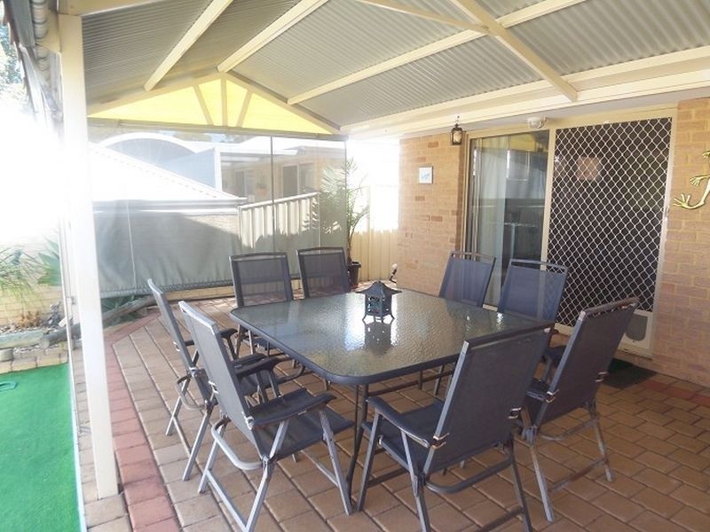 38 Mariners Cove Drive, Dudley Park WA 6210