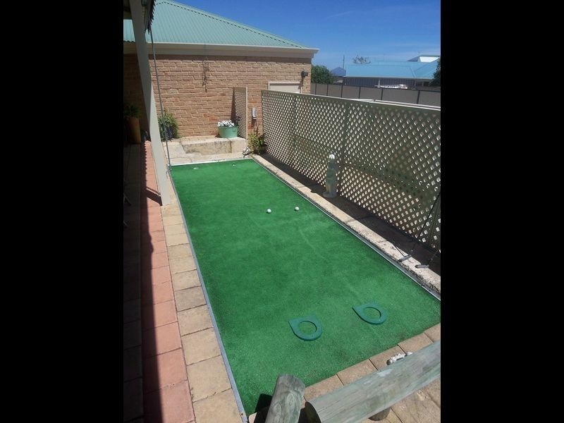 38 Mariners Cove Drive, Dudley Park WA 6210