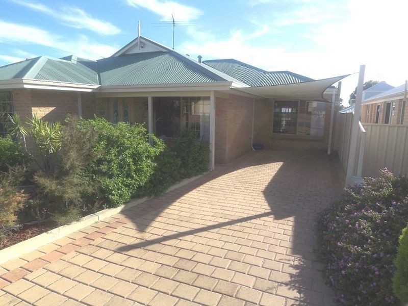38 Mariners Cove Drive, Dudley Park WA 6210