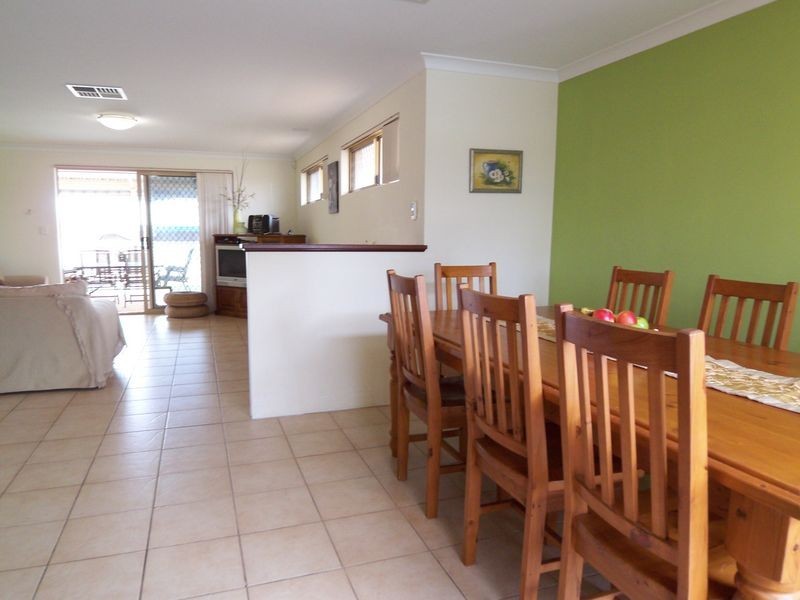 38 Mariners Cove Drive, Dudley Park WA 6210