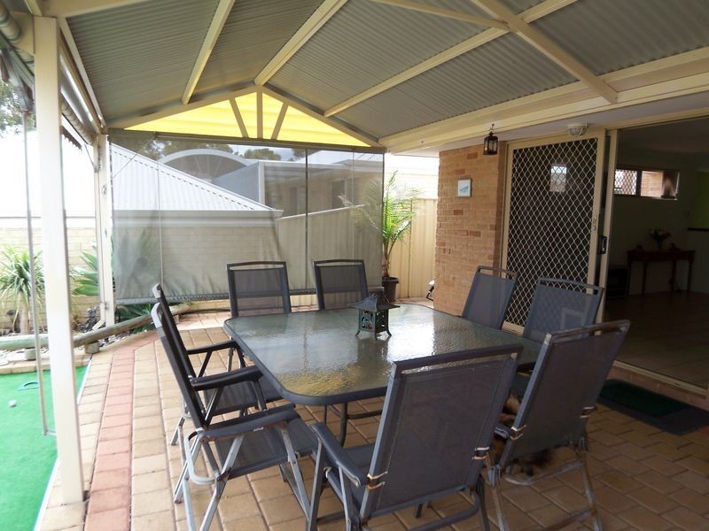 38 Mariners Cove Drive, Dudley Park WA 6210