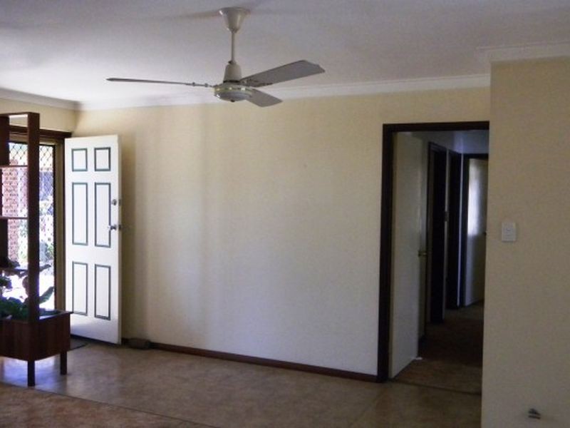 1/6 Falstaff Close, Greenfields WA 6210