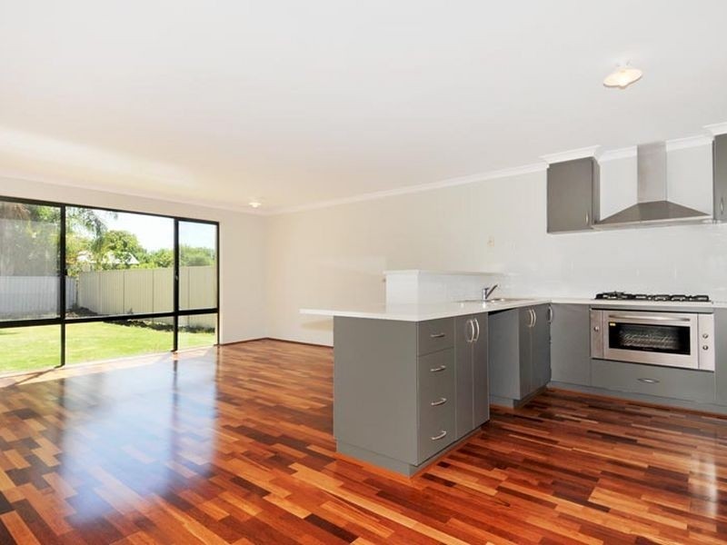 37 A&B Beacham Road, Coodanup WA 6210