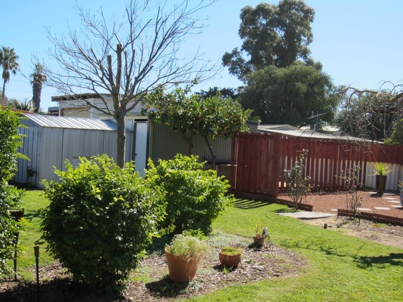 22 Goomarl Street, Dudley Park WA 6210