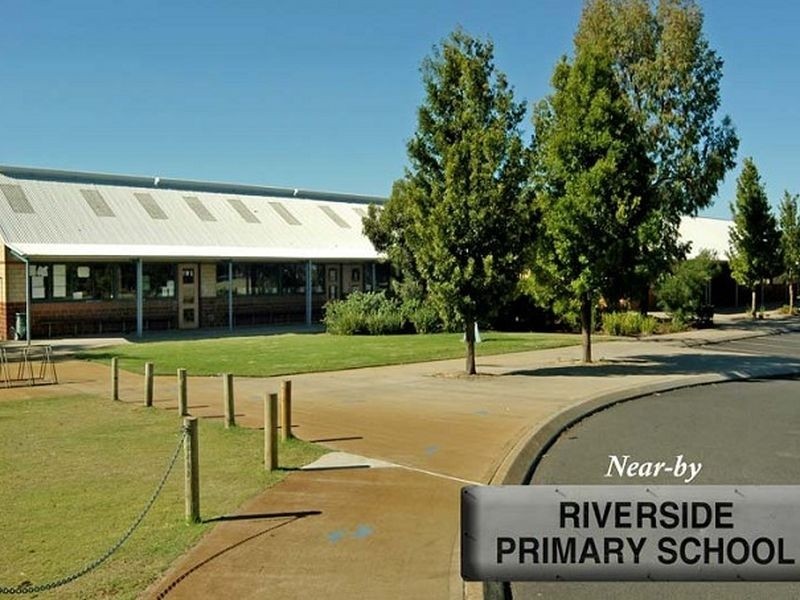 27 Nesbit Way, Greenfields WA 6210