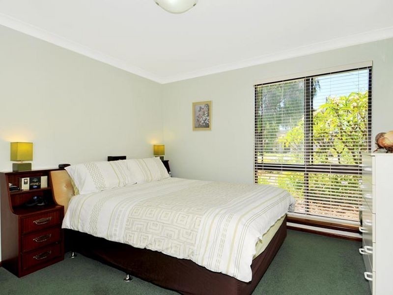 28 Curlew Street, Dudley Park WA 6210