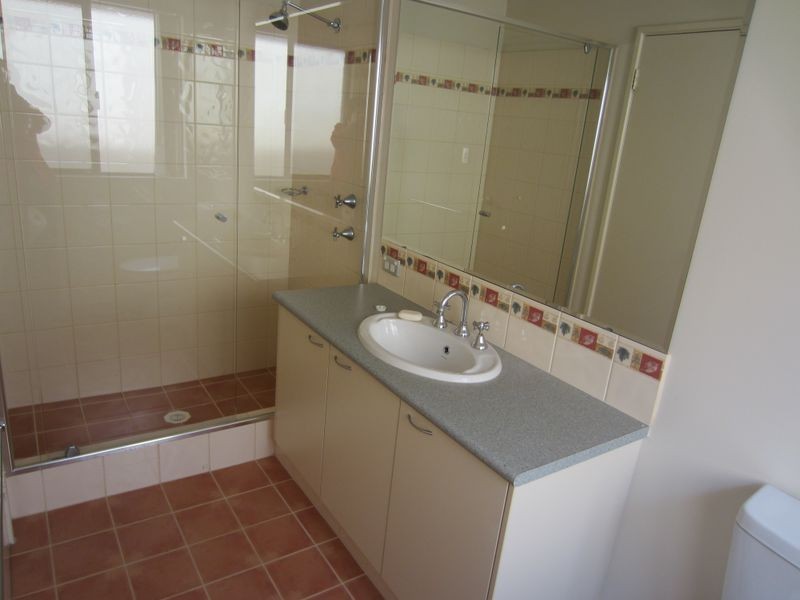 203 Peelwood Parade, Halls Head WA 6210