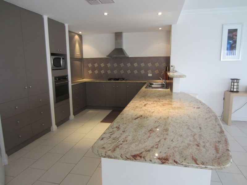 7 Ragamuffin Point, Halls Head WA 6210