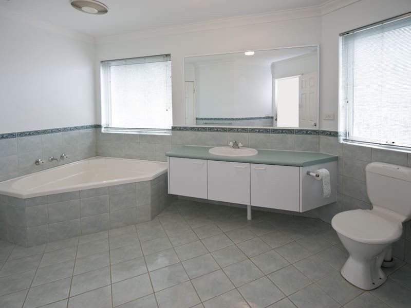 28/3 Leslie Street, Dudley Park WA 6210