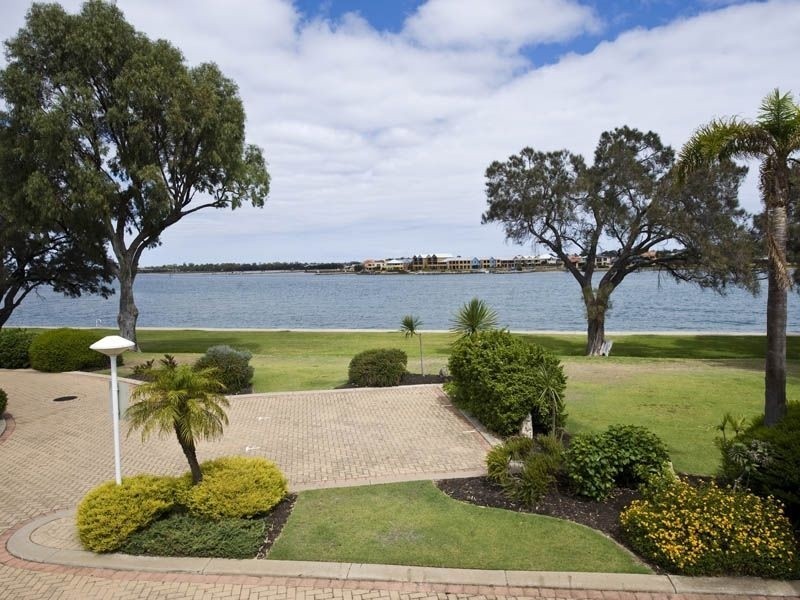 28/3 Leslie Street, Dudley Park WA 6210