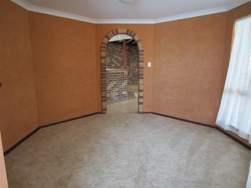 5 Osprey Close, Halls Head WA 6210