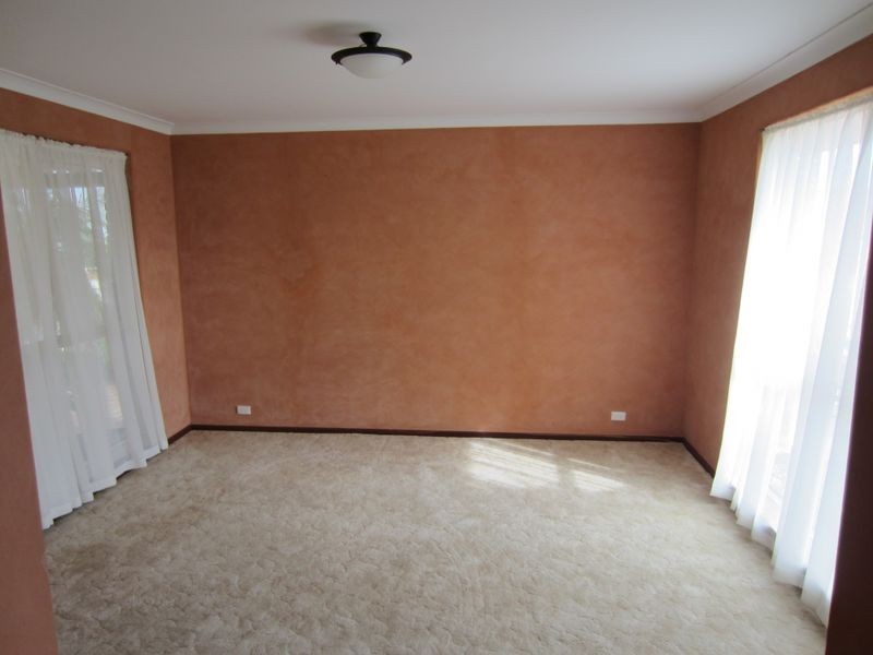 5 Osprey Close, Halls Head WA 6210