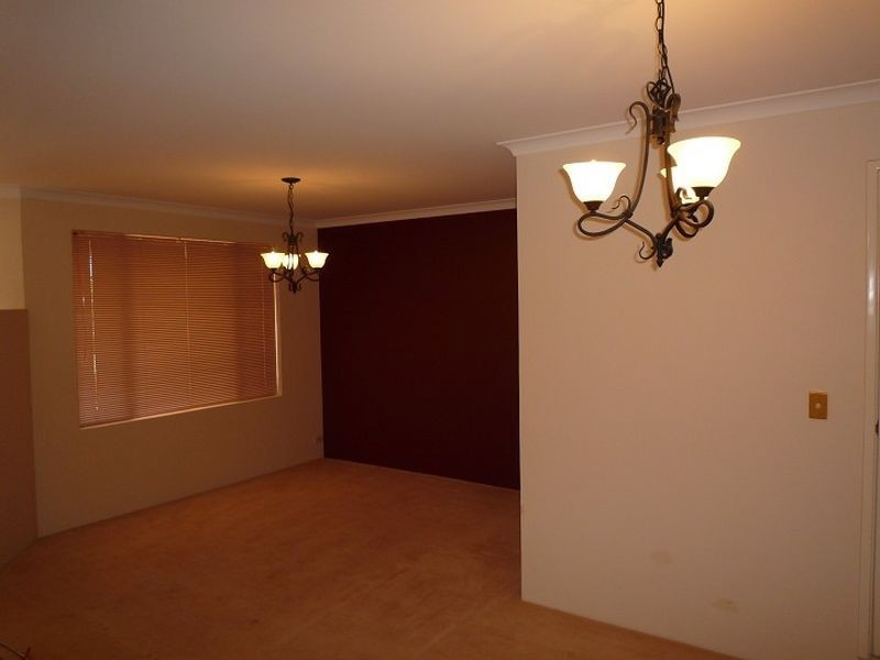 27 Grandmere Parade, Meadow Springs WA 6210