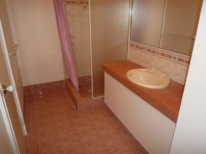 27 Grandmere Parade, Meadow Springs WA 6210