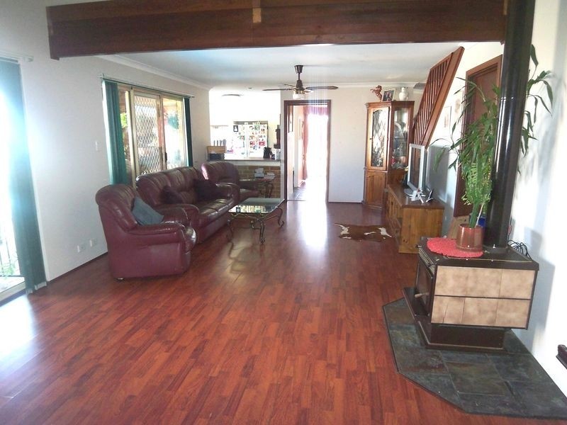 138 Mclarty Road, Halls Head WA 6210