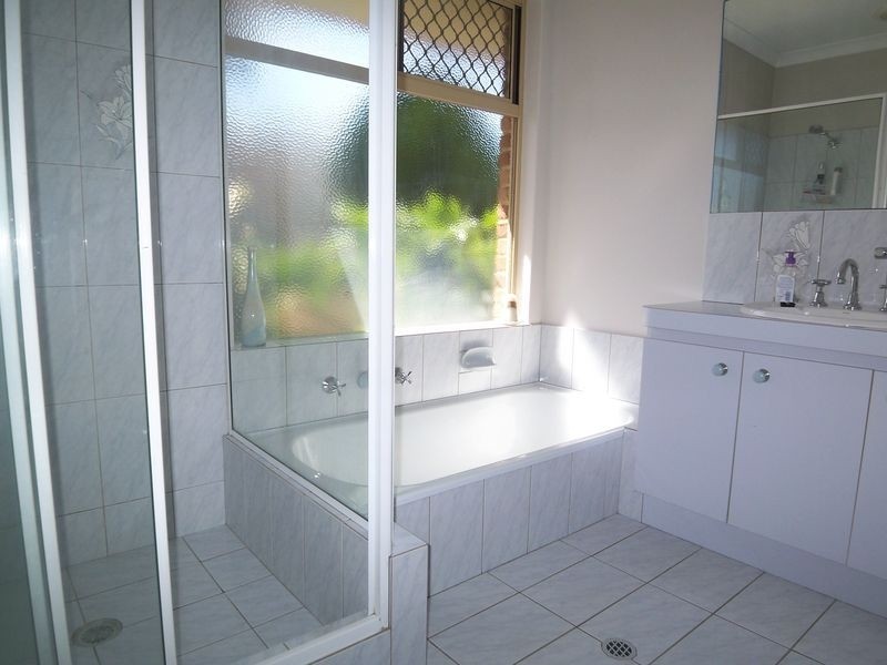 138 Mclarty Road, Halls Head WA 6210