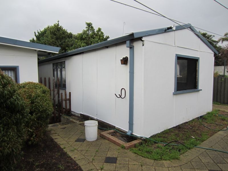 51 Wyeree Road, Mandurah WA 6210