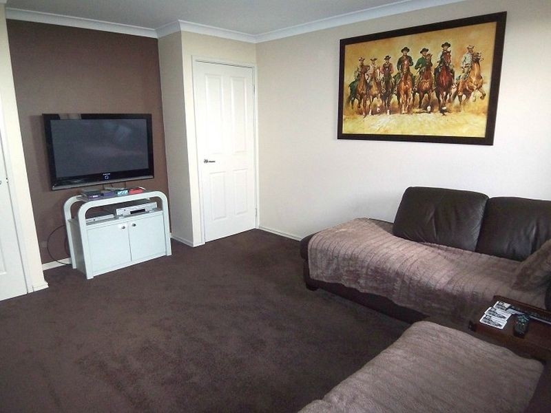 17 Grasshill Grange, Halls Head WA 6210