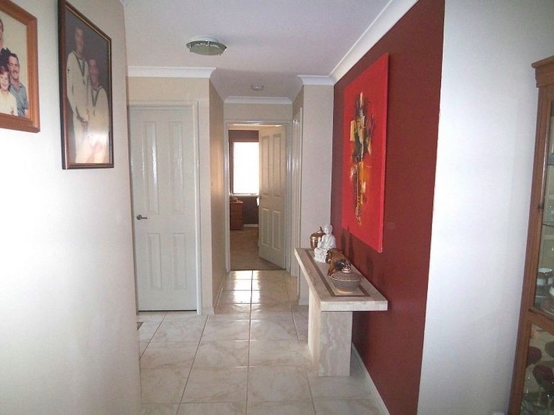 17 Grasshill Grange, Halls Head WA 6210