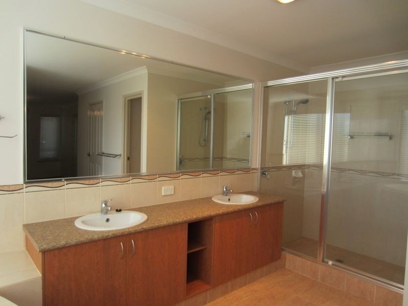 1 Nestor Way, Silver Sands WA 6210