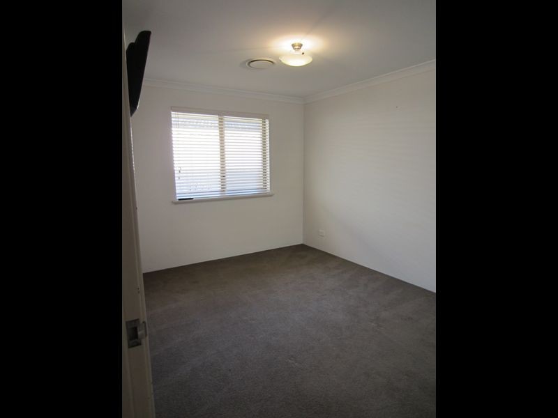 1 Nestor Way, Silver Sands WA 6210