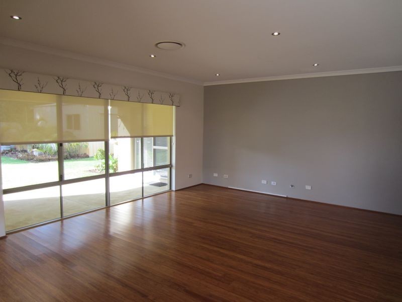 1 Nestor Way, Silver Sands WA 6210