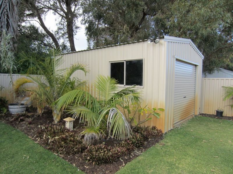 1 Nestor Way, Silver Sands WA 6210