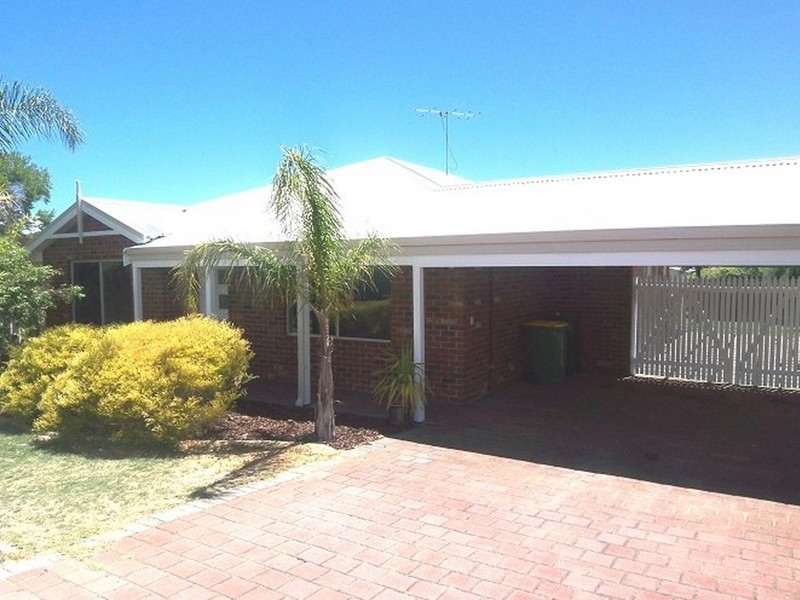 187 Oakmont Avenue, Meadow Springs WA 6210