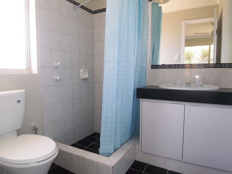 187 Oakmont Avenue, Meadow Springs WA 6210